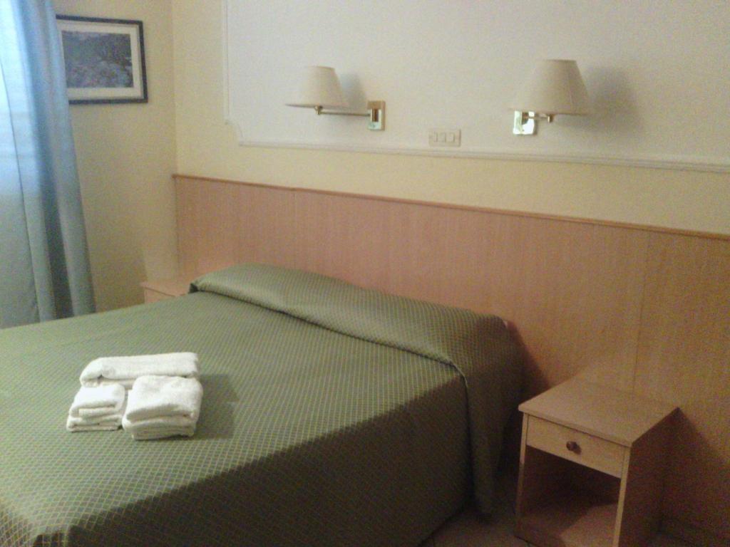 Hotel Bahia Виареджо Номер фото